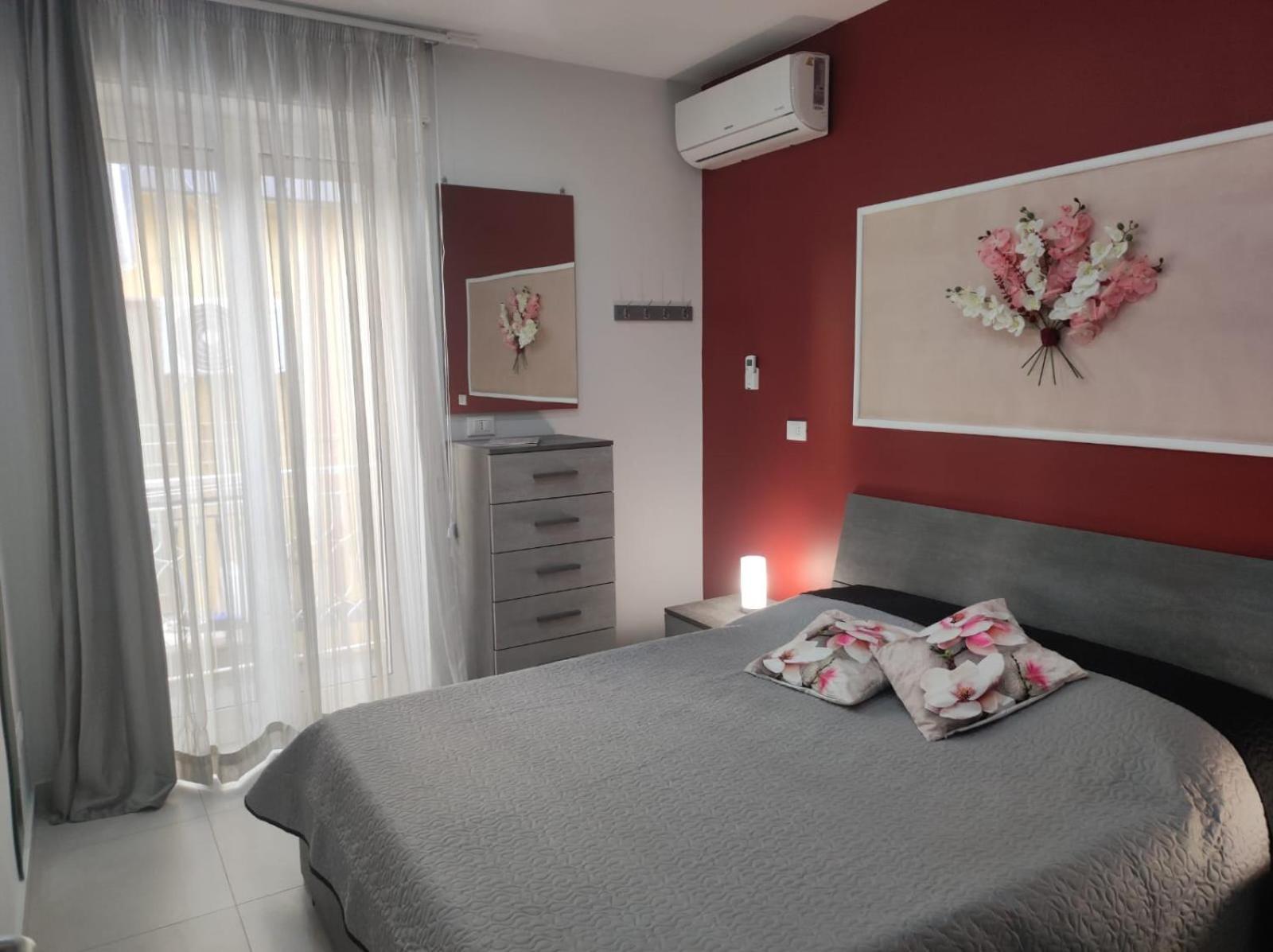 דירות Casa Orchidea מצאו מראה חיצוני תמונה